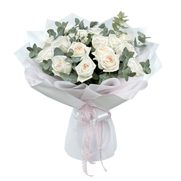 Букет з білих троянд