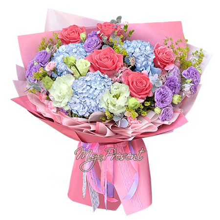 Букет із гортензій, троянд і еустом